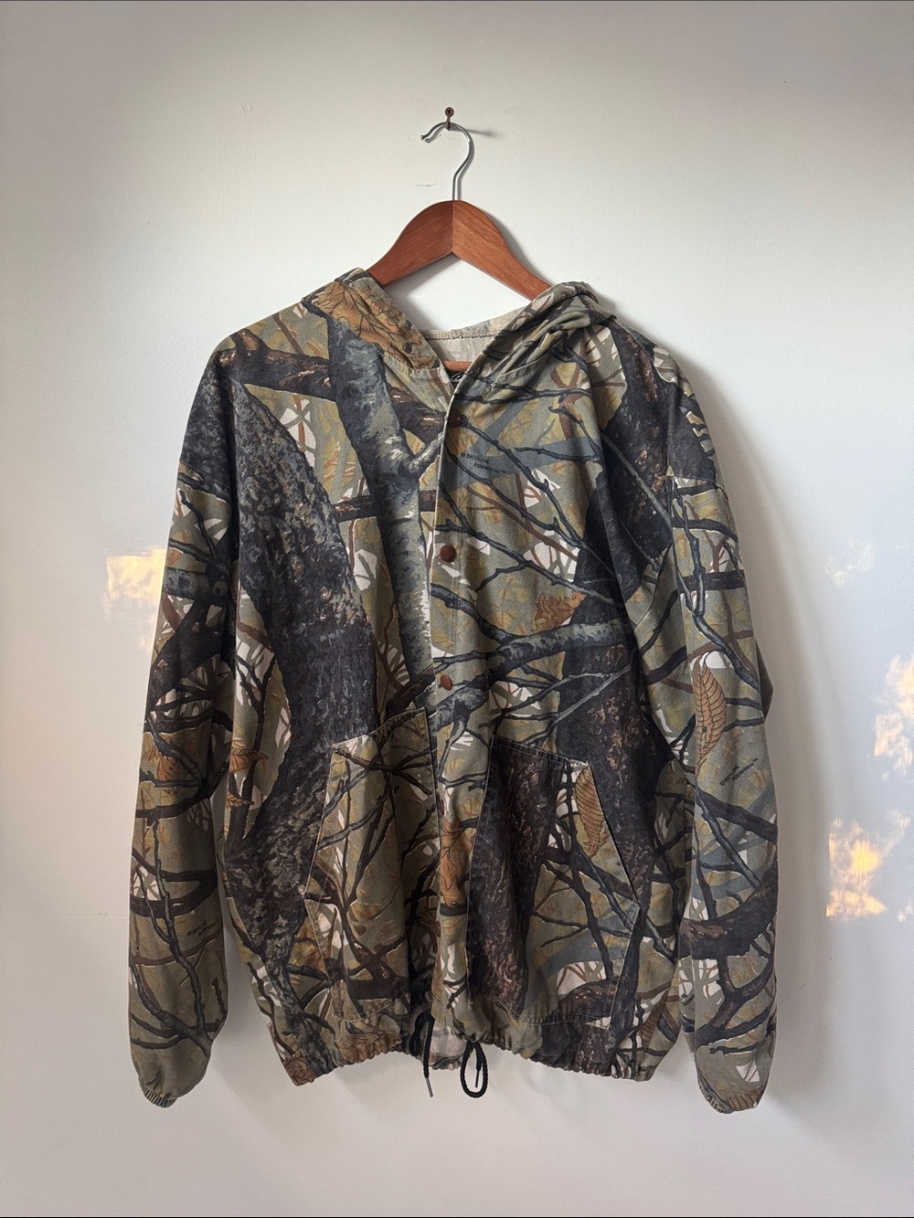 Camouflage Hooded Light Jacket